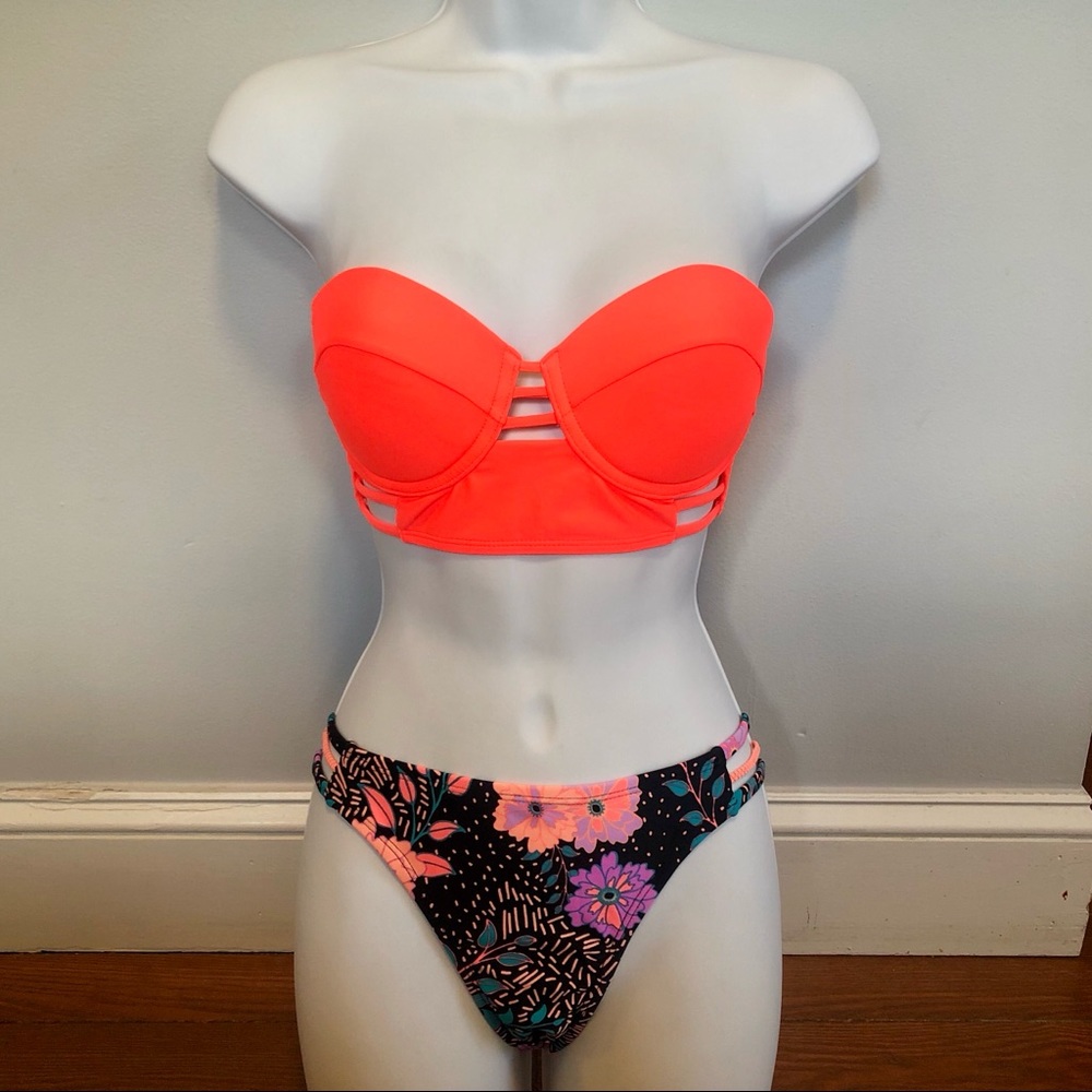 NWOT! Xhilaration Bandeau Top and Bikini Bottom